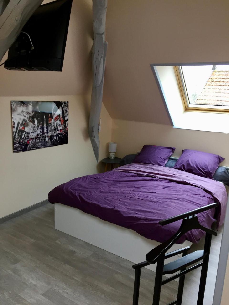 Le Rouge & Blanc Saint-Maurice-le-Vieil Exterior foto