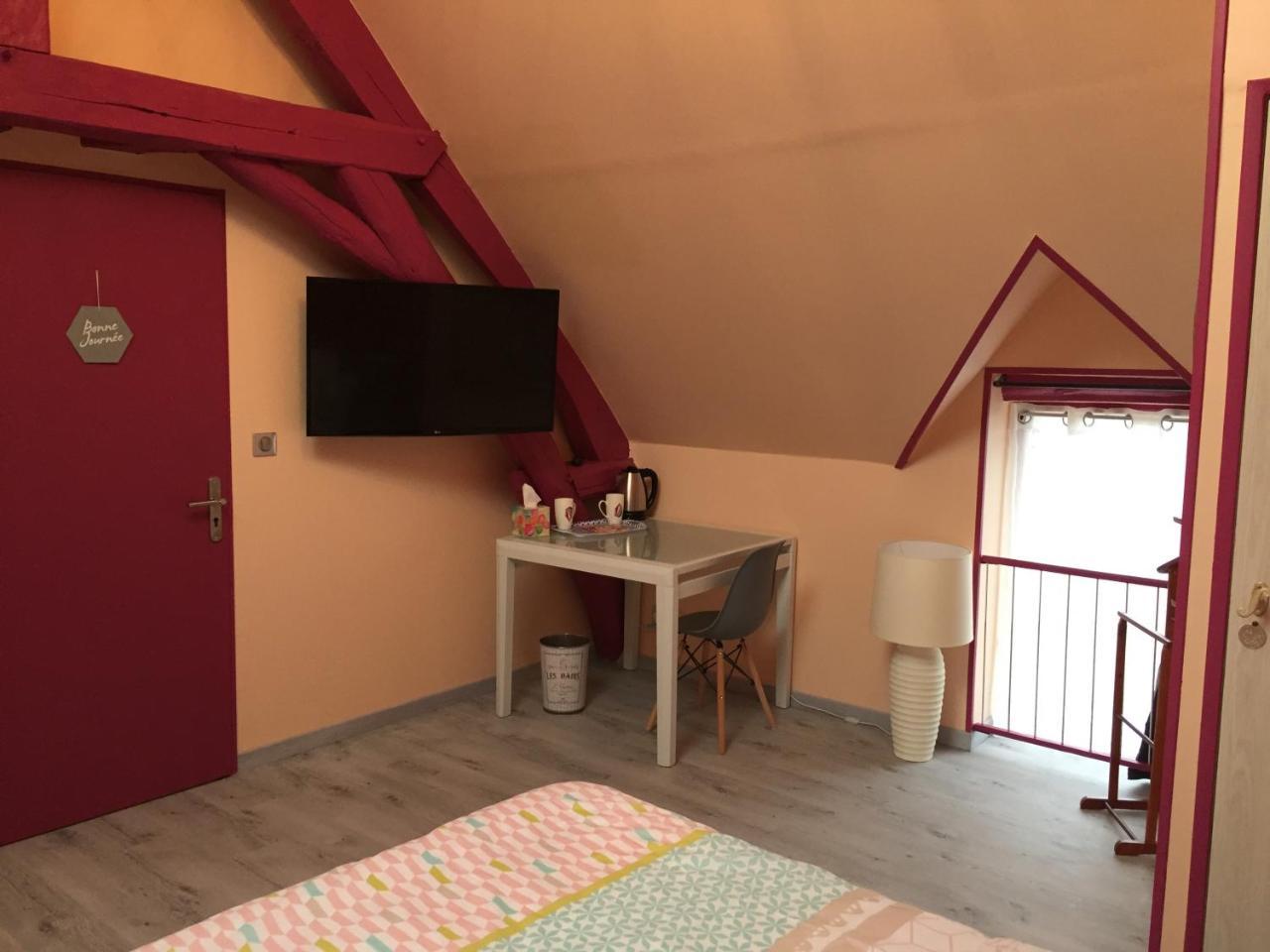 Le Rouge & Blanc Saint-Maurice-le-Vieil Exterior foto