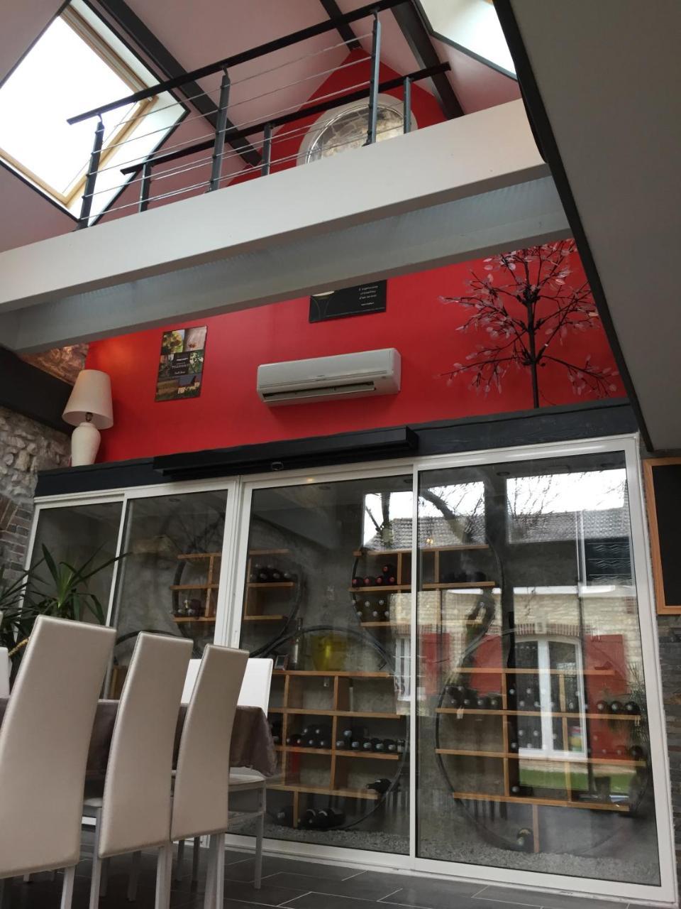 Le Rouge & Blanc Saint-Maurice-le-Vieil Exterior foto
